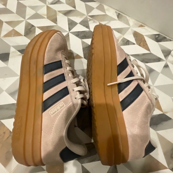 adidas Women's Sneakers in Pink and Black - Picture 8 of 8